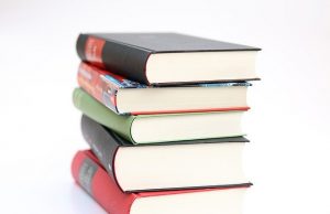 UMESTO UDŽBENIKA, RODITELJI DOBIJAJU PO 20.000 DINARA – KADA POČINJU PRIJAVE?